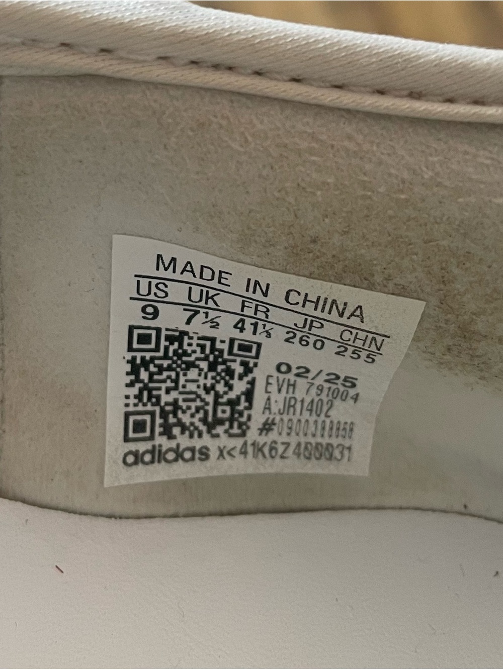 Adidas Samba Jane’s, Size 9 - Picture 5 of 5